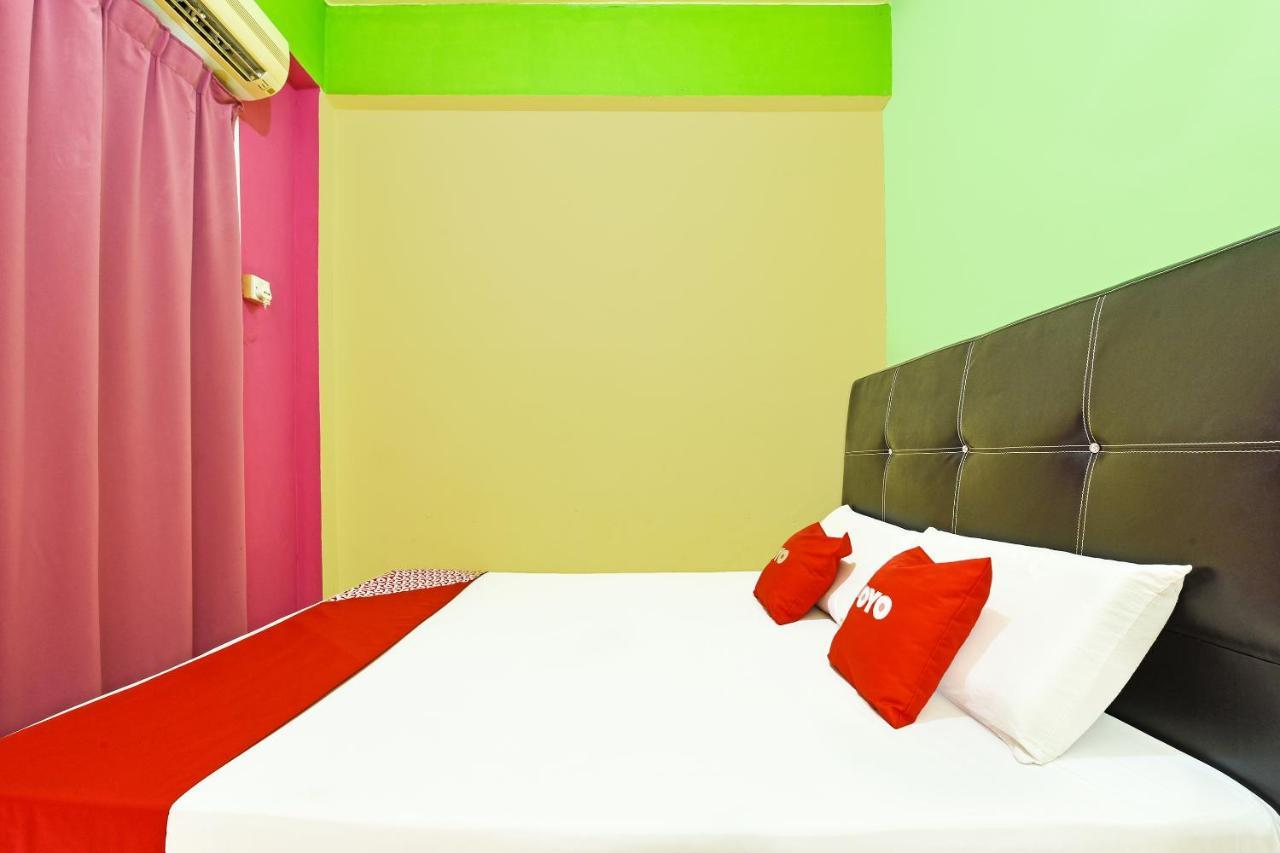 Oyo 90565 Teresek View Motel 쿠알라타한 외부 사진