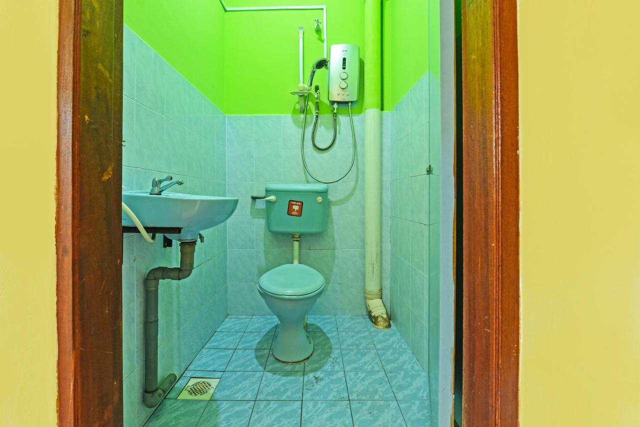 Oyo 90565 Teresek View Motel 쿠알라타한 외부 사진